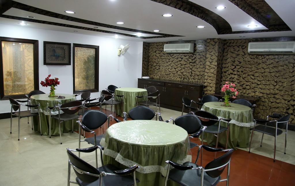 Hotel Ananda Delhi  Luaran gambar